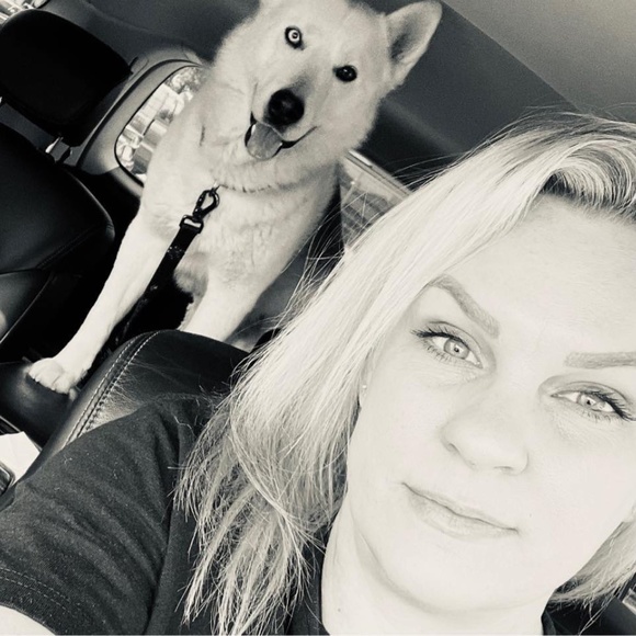 Meet your Posher, Tracy - Picture 2 of 5